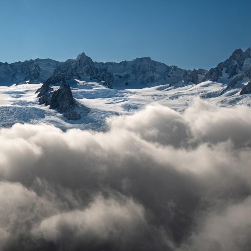 Os nomes de Deus na Bíblia revelados em pergaminho antigo