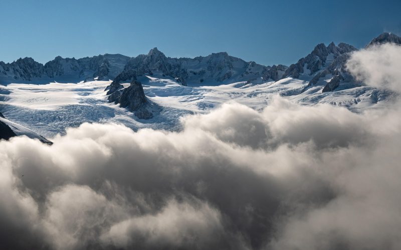 Os nomes de Deus na Bíblia revelados em pergaminho antigo